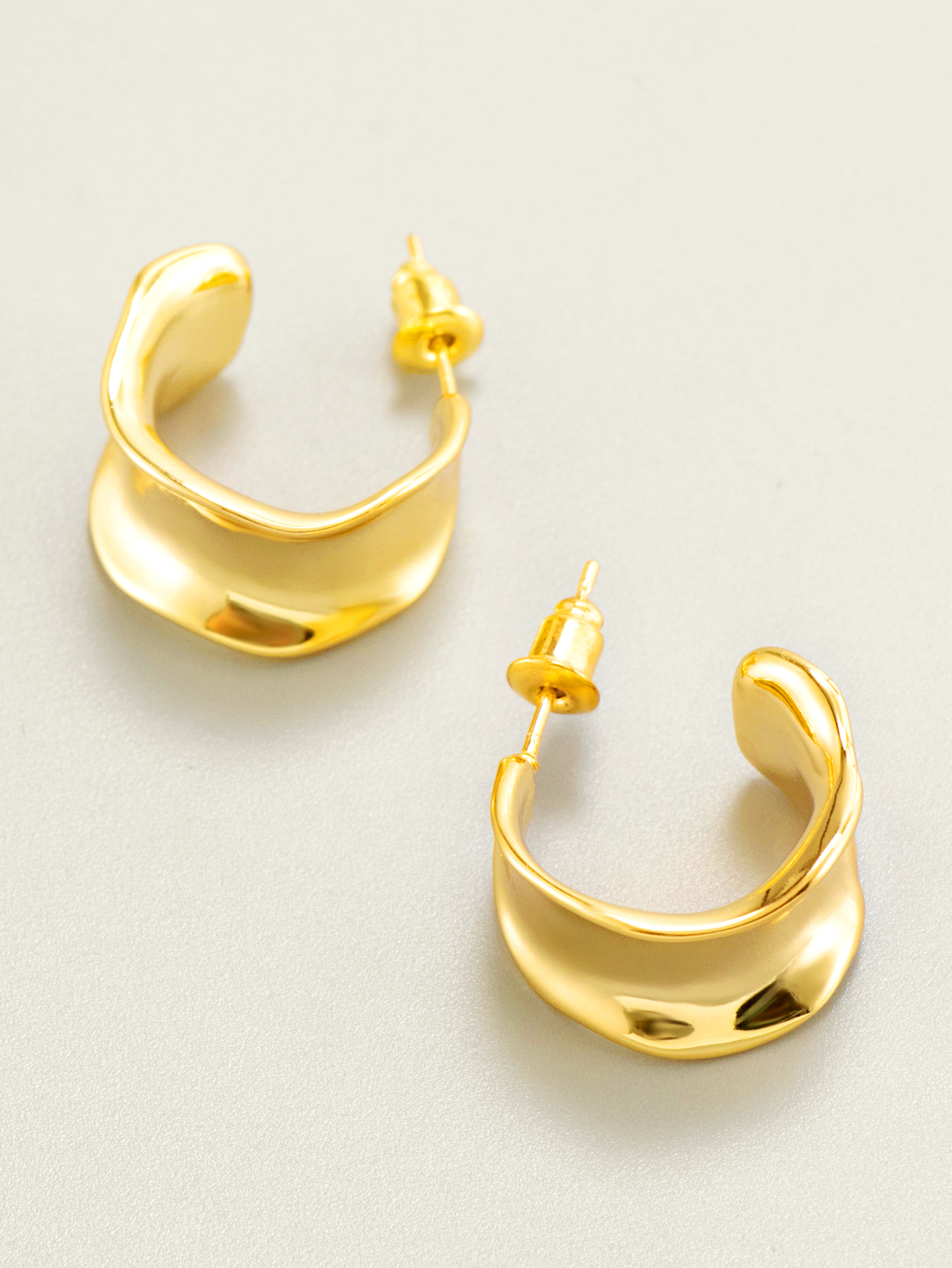 Brass Shape-C Earrings