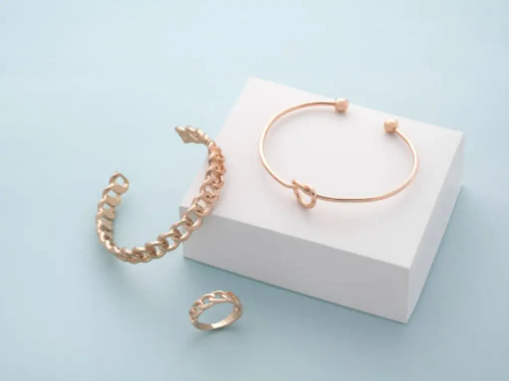 cuffs