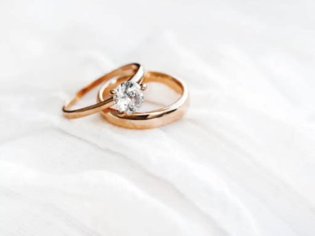 engagement ring