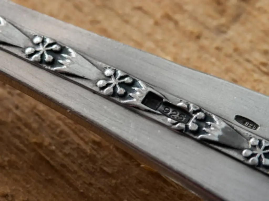 Sterling Silver vs Stainless Steel Jewelry: The Ultimate Comparison Guide 1 925 sterling silver
