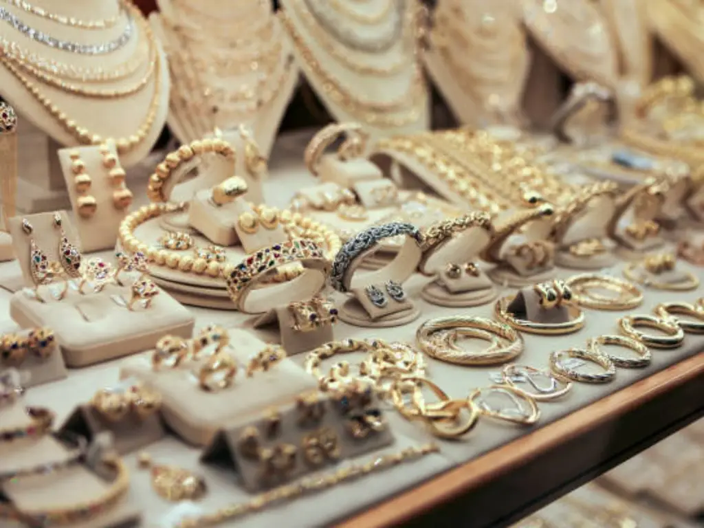 hypoallergenic jewelry