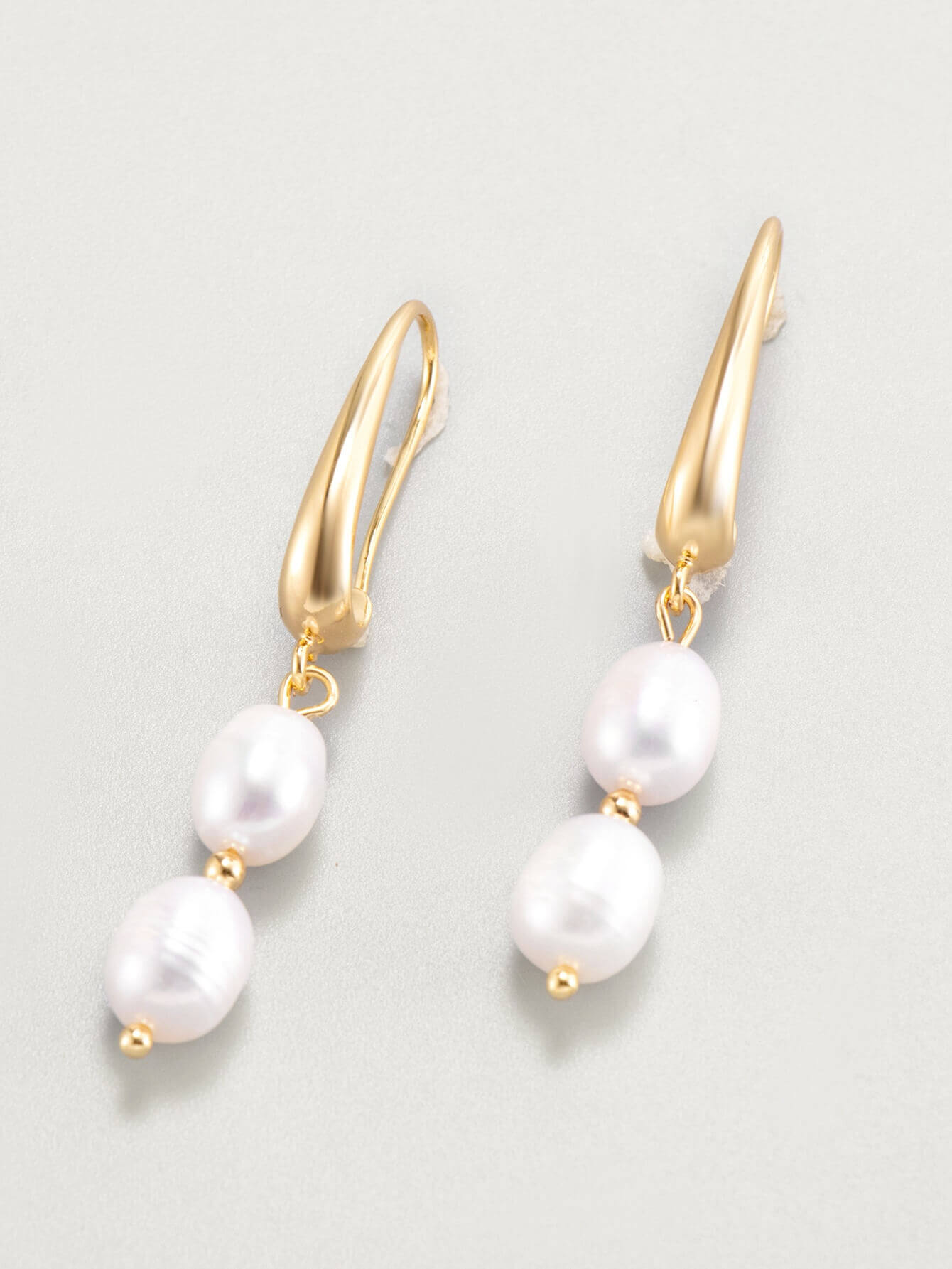 Custom earrings crafted by experienced jewelry supplier