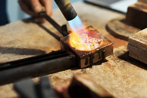Testing equipment for PVD coating and wear resistance